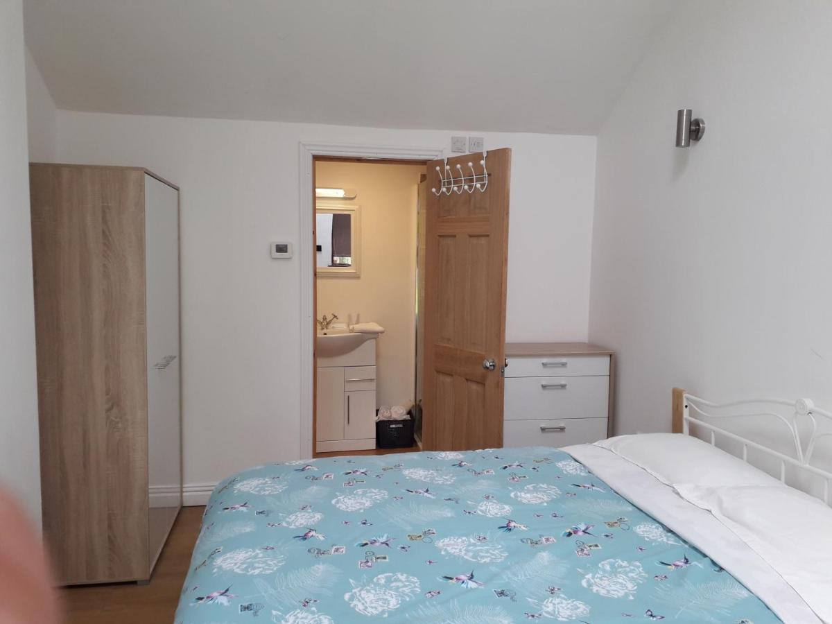 Brook Barn B&B Hale  Esterno foto