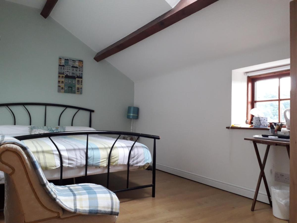Brook Barn B&B Hale  Esterno foto