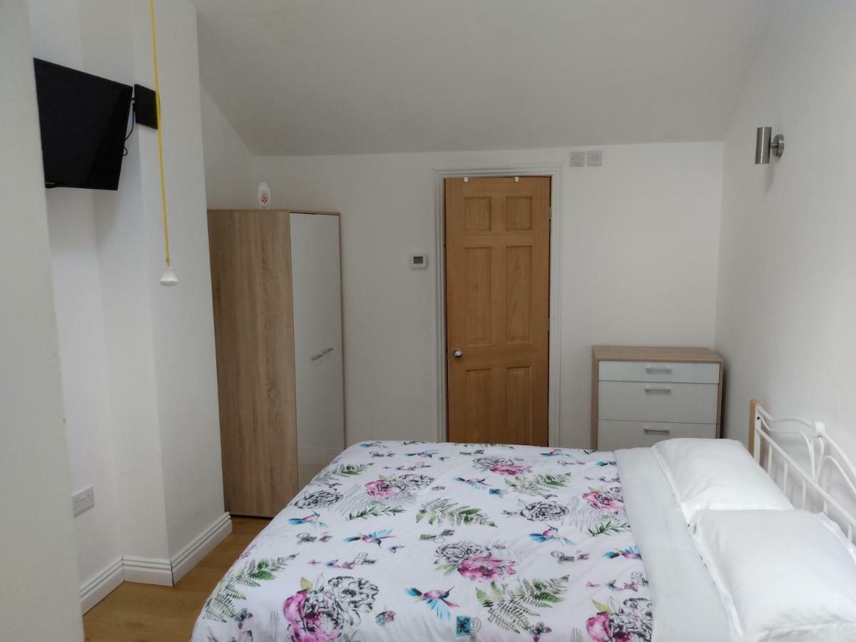 Brook Barn B&B Hale  Esterno foto